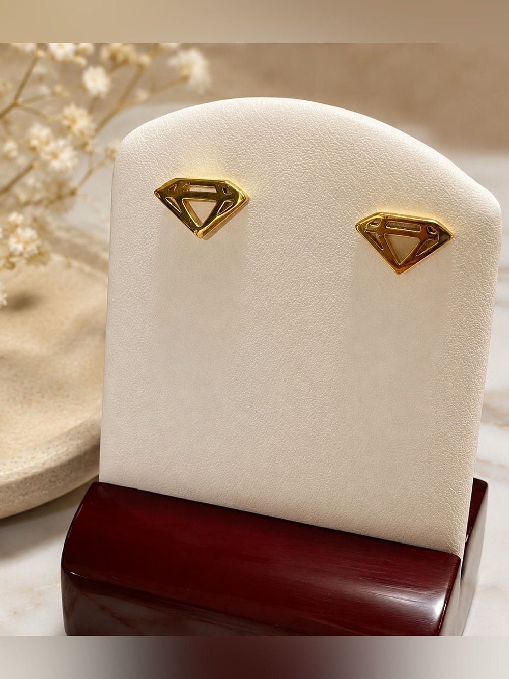 Elegant Gold Triangle Stud Earrings Sterling silver 925